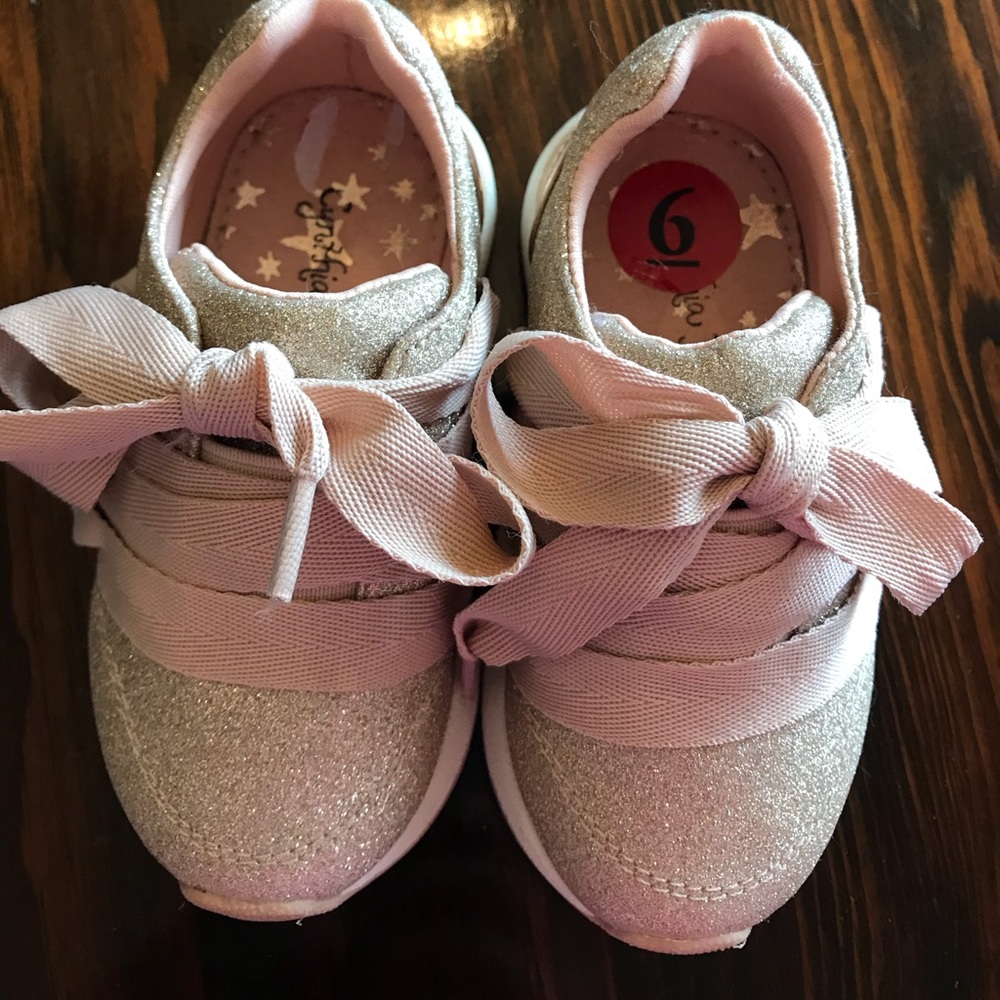 Toddler Cynthia Rowley Pink/Gold Sparkle Sneakers - Picture 4 of 5